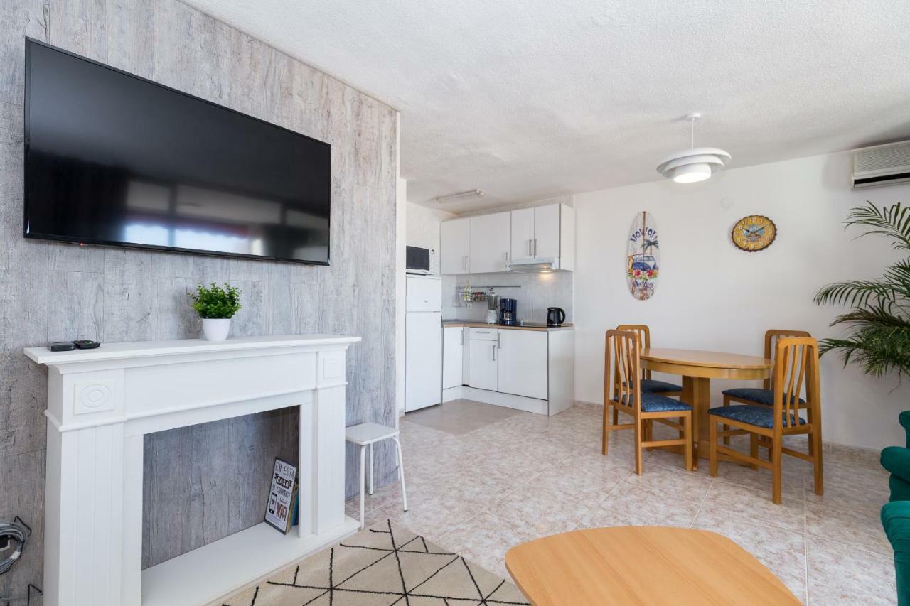 Sky Park Apartment Бенидорм Екстериор снимка