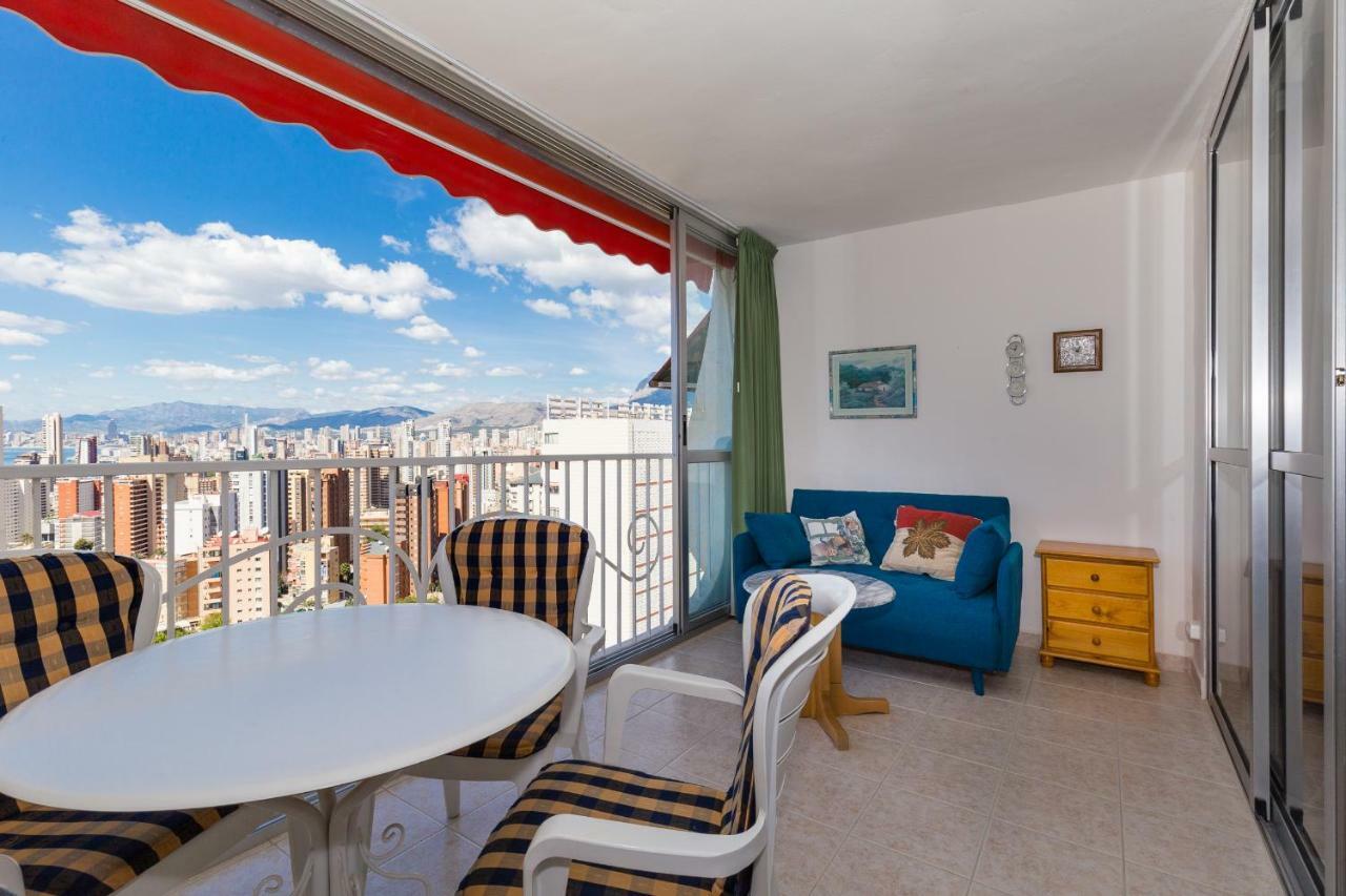 Sky Park Apartment Бенидорм Екстериор снимка