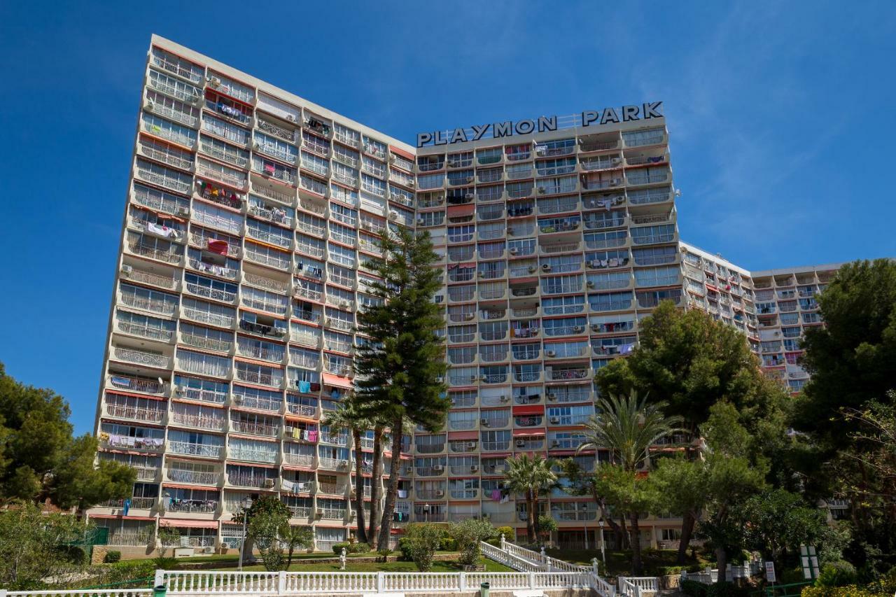 Sky Park Apartment Бенидорм Екстериор снимка