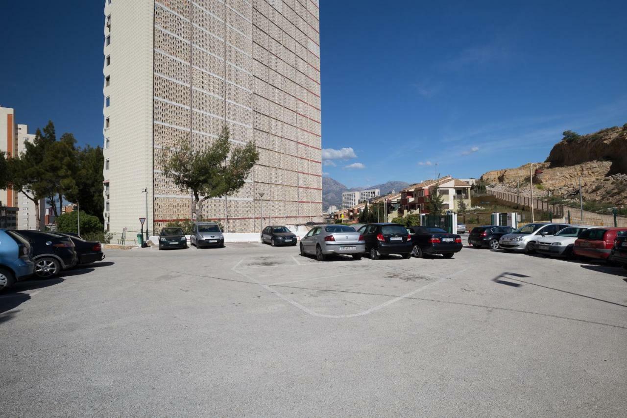 Sky Park Apartment Бенидорм Екстериор снимка