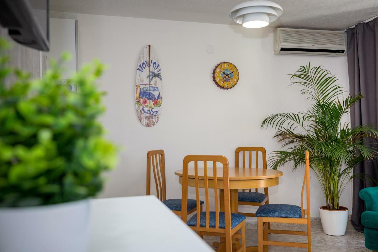 Sky Park Apartment Бенидорм Екстериор снимка