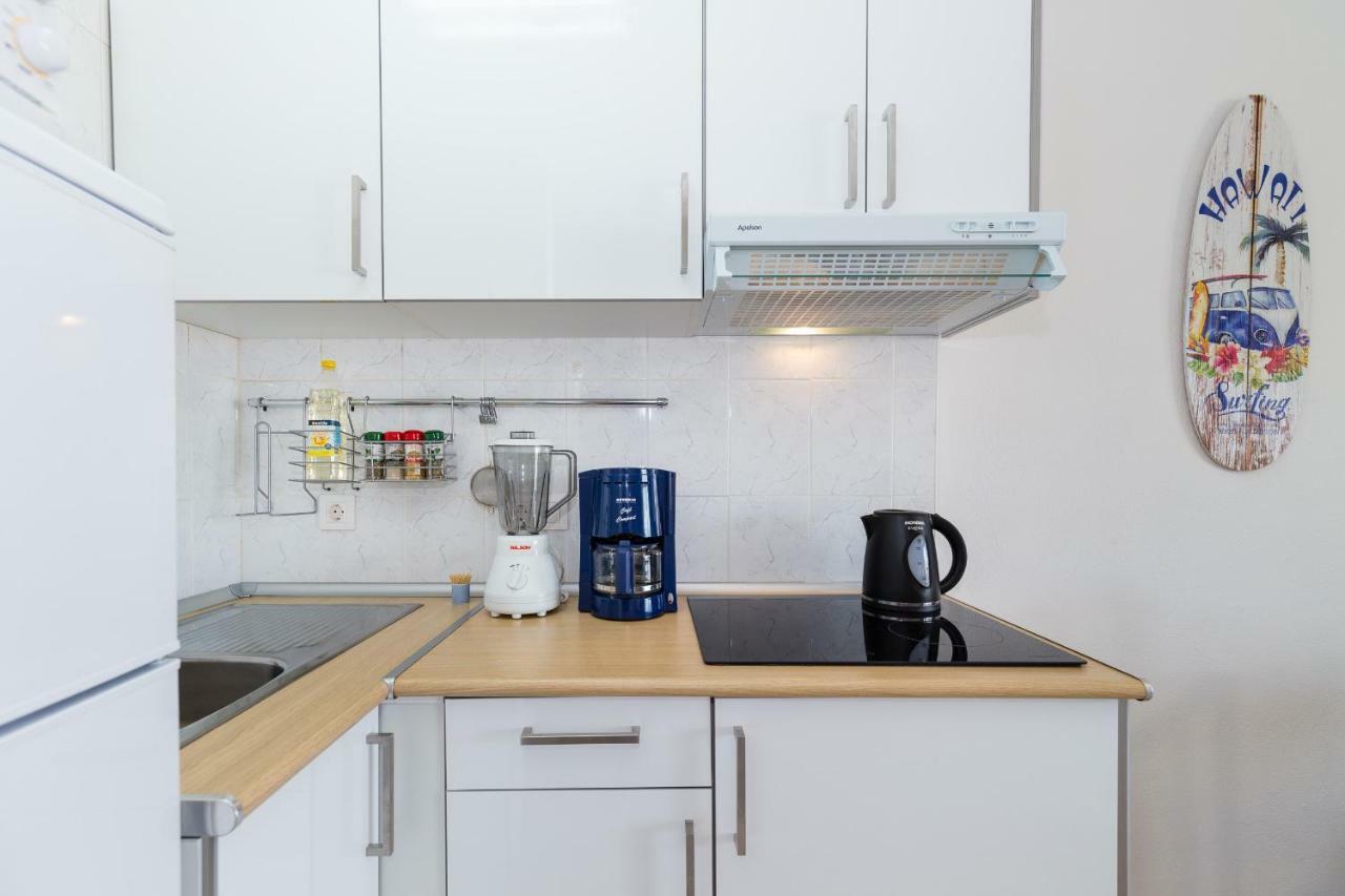Sky Park Apartment Бенидорм Екстериор снимка