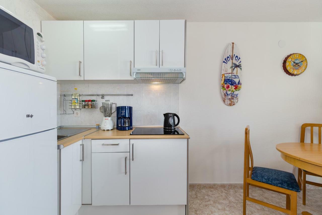 Sky Park Apartment Бенидорм Екстериор снимка