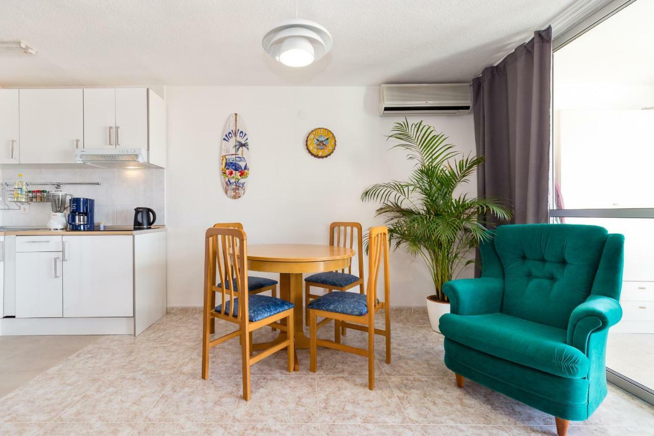Sky Park Apartment Бенидорм Екстериор снимка
