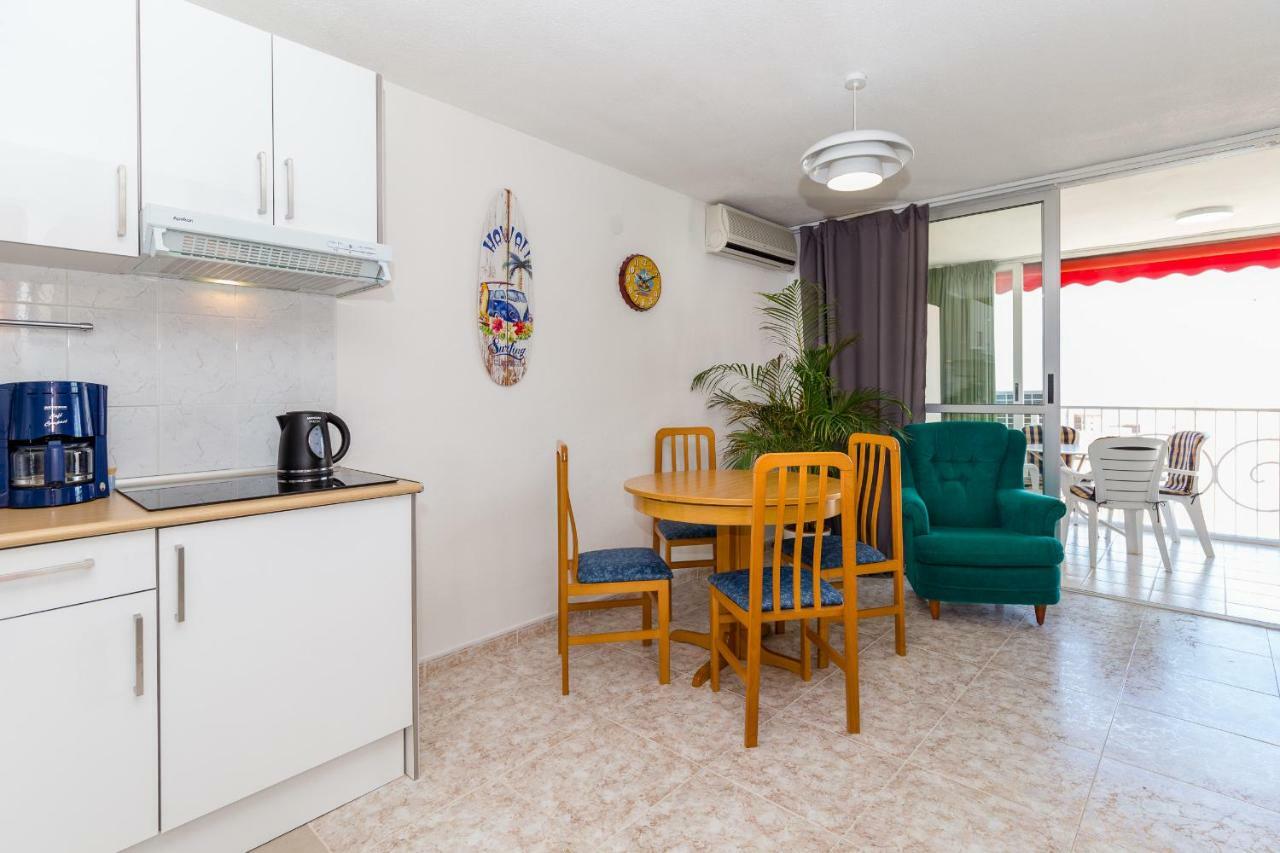 Sky Park Apartment Бенидорм Екстериор снимка